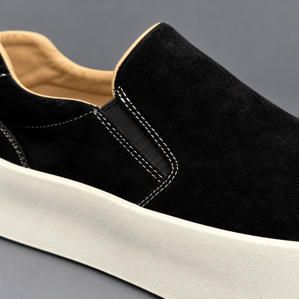 Men’s Handmade Vintage-Style Cowhide Suede Loafers